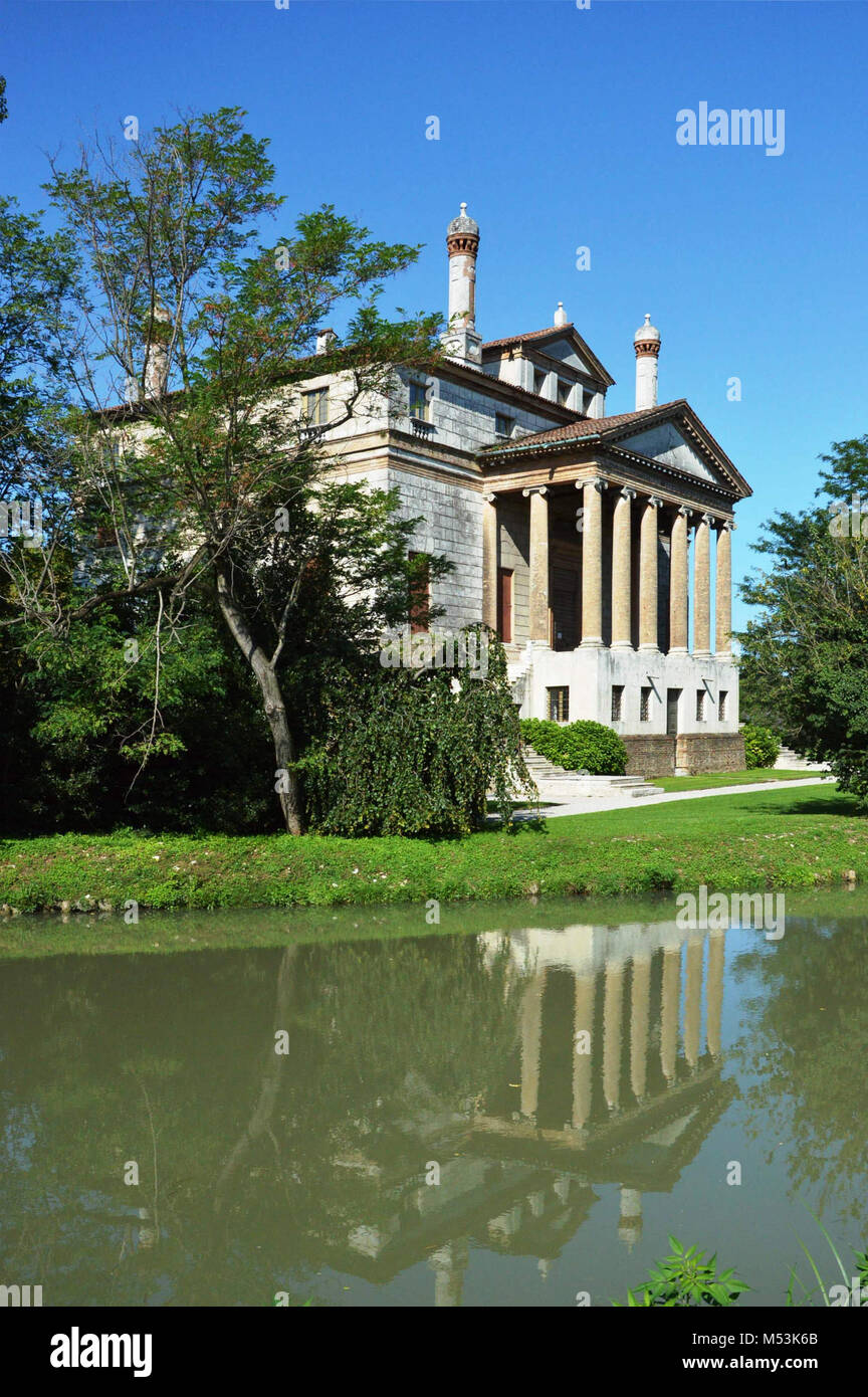 La Villa Foscari, nommé "La Malcontenta", l'architecte Andrea Palladio en 1559, Mira près de Venise en Italie Banque D'Images