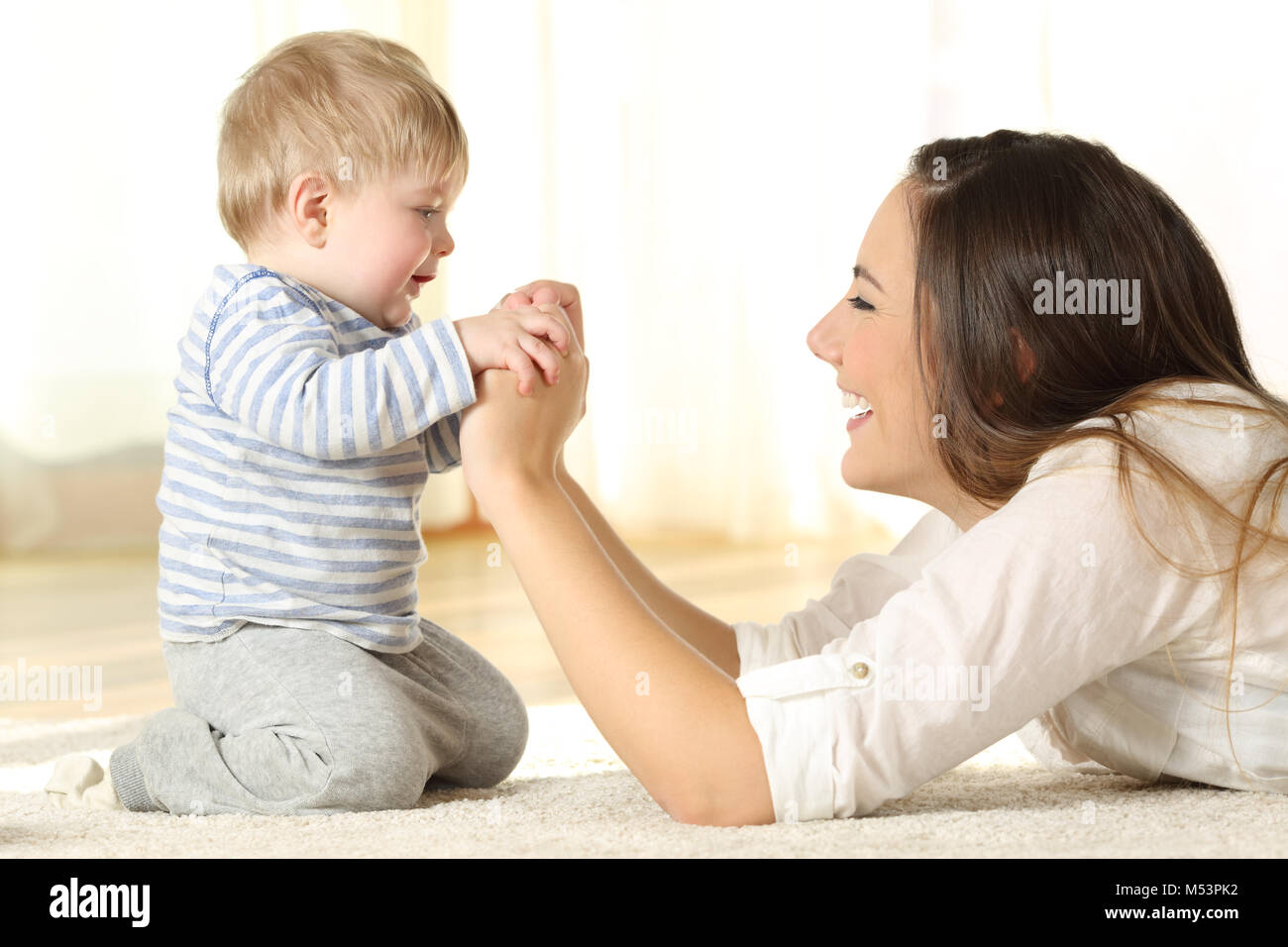 Mum Son Lying On Floor Banque D Image Et Photos Alamy Mum Son Lying On Floor Banque D Image Et Photos Alamy