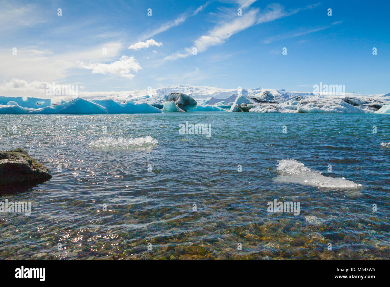 Le lac jokulsarlon Islande vue d'icebergs Banque D'Images