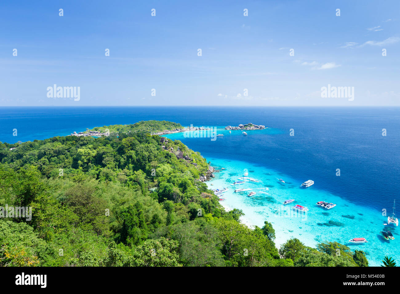 Voir l'île de Ko Miang ou n° 4, parc national de Mu Ko Similan, province de Phang Nga, Thaïlande Banque D'Images