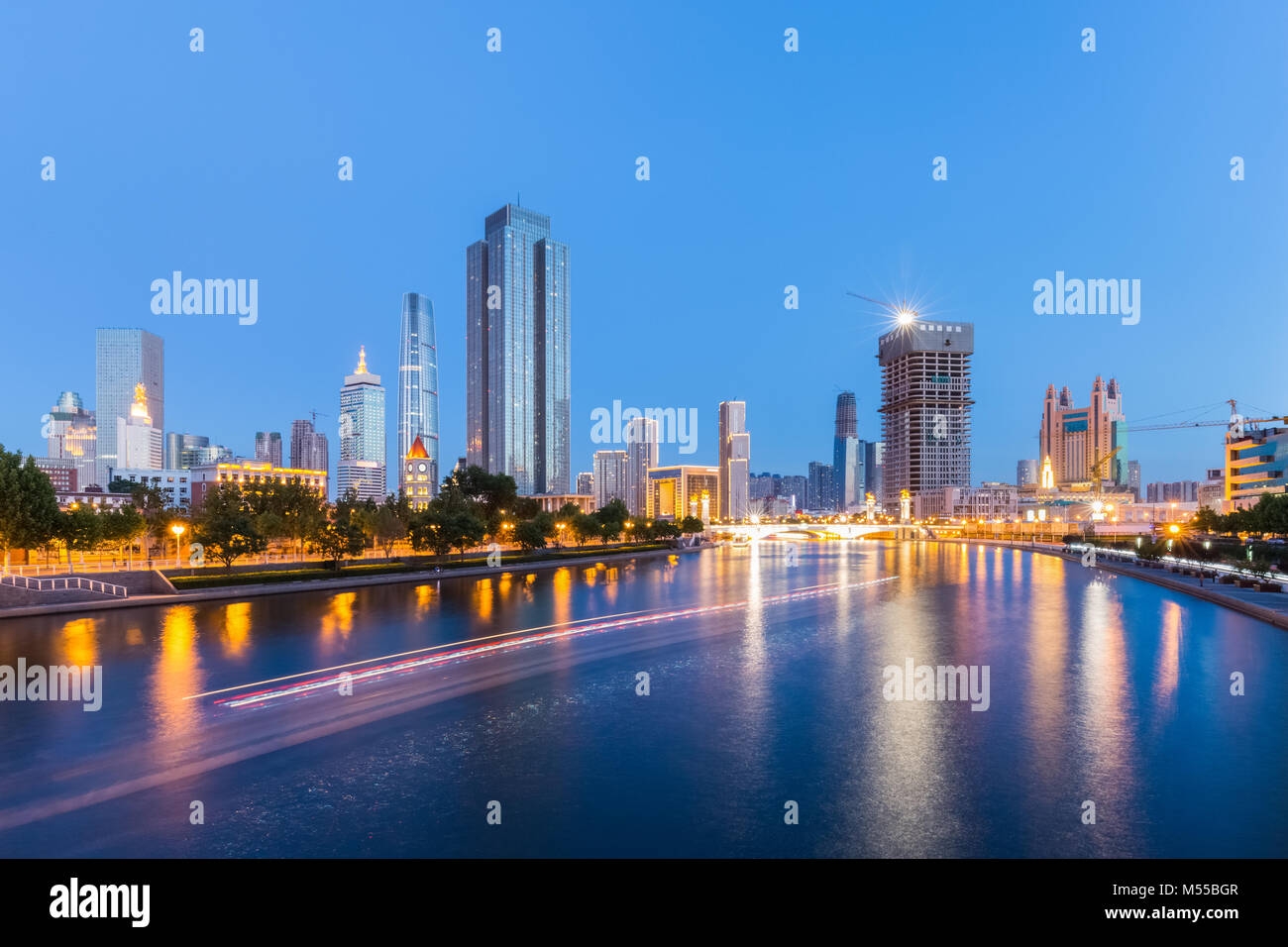 Scène de nuit de la ville de Tianjin Banque D'Images