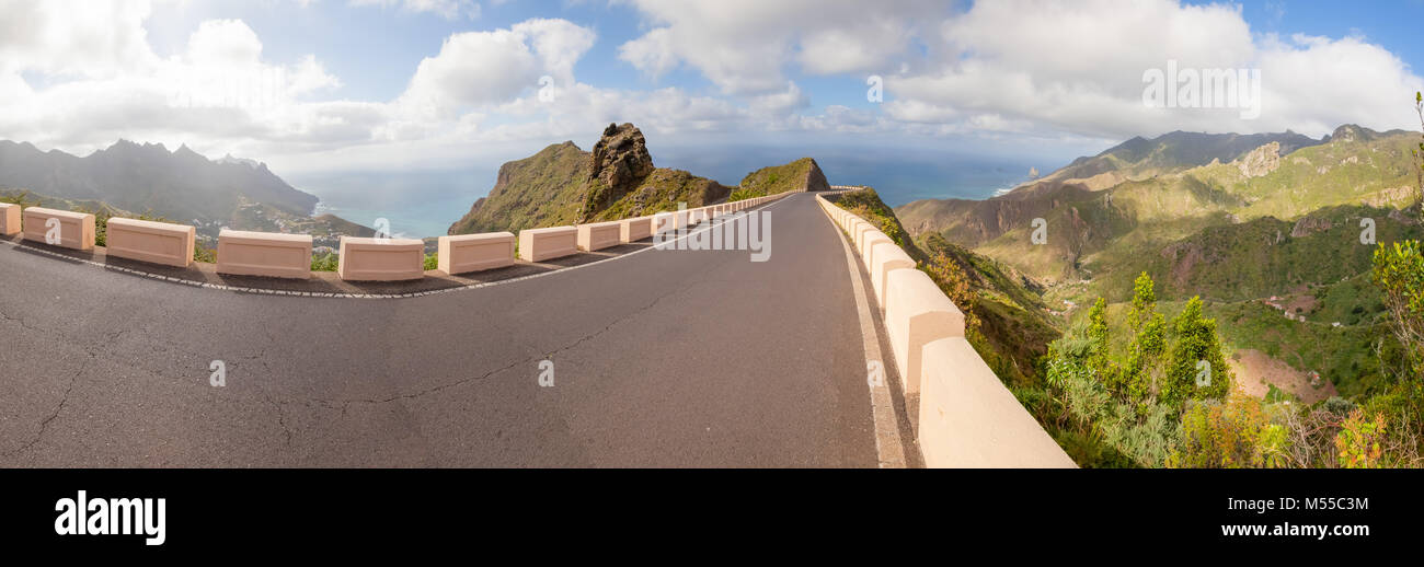 La route panoramique de l'île de Tenerife en grand angle du nord Banque D'Images