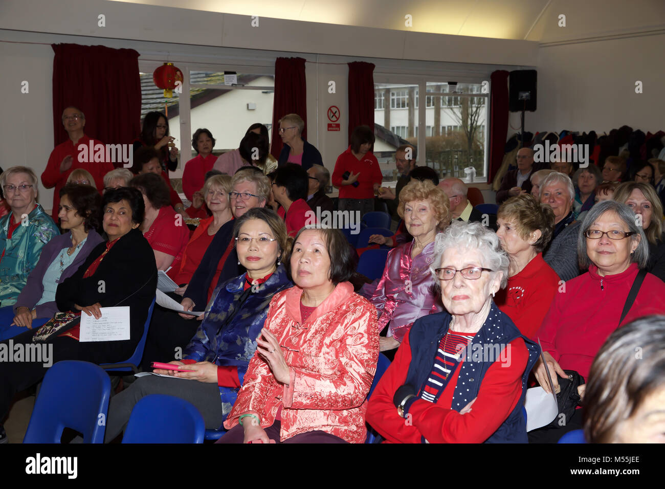 Orpington,UK,20 février 2018, le maire de Bromley, Kathy Bance, MBE, assiste à l'Orpington Chinese Community Association, célébration du Nouvel An chinois dans la région de Sanderson Hall St Paul's Cray©Keith Larby/Alamy Live News Banque D'Images