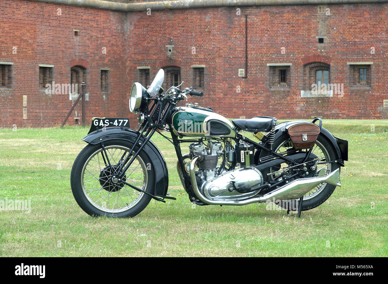 1947 Triumph Speed Twin SAJ 500cc spécial Banque D'Images