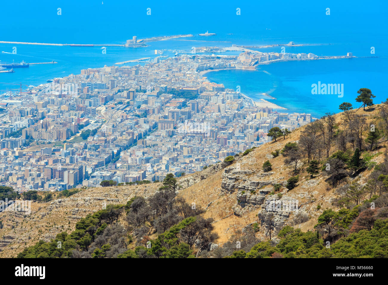 Vue depuis Trapani Erice, Sicile, Italie Banque D'Images