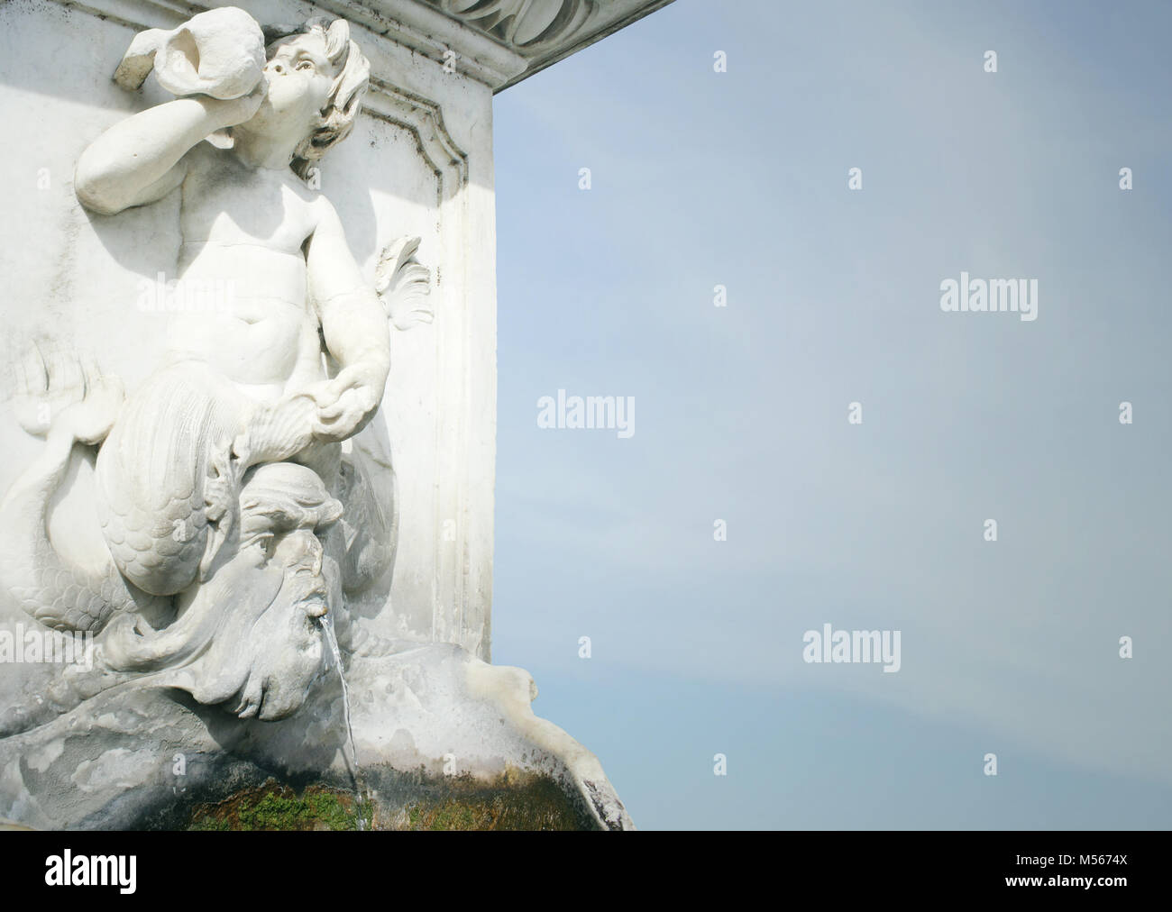 Photo détail d'une sculpture-fontaine Banque D'Images