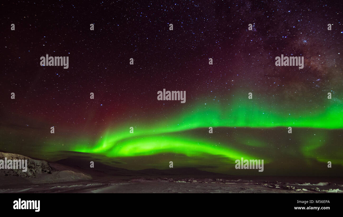 Aurora l'Australie dans le ciel au-dessus de l'Antarctique Banque D'Images