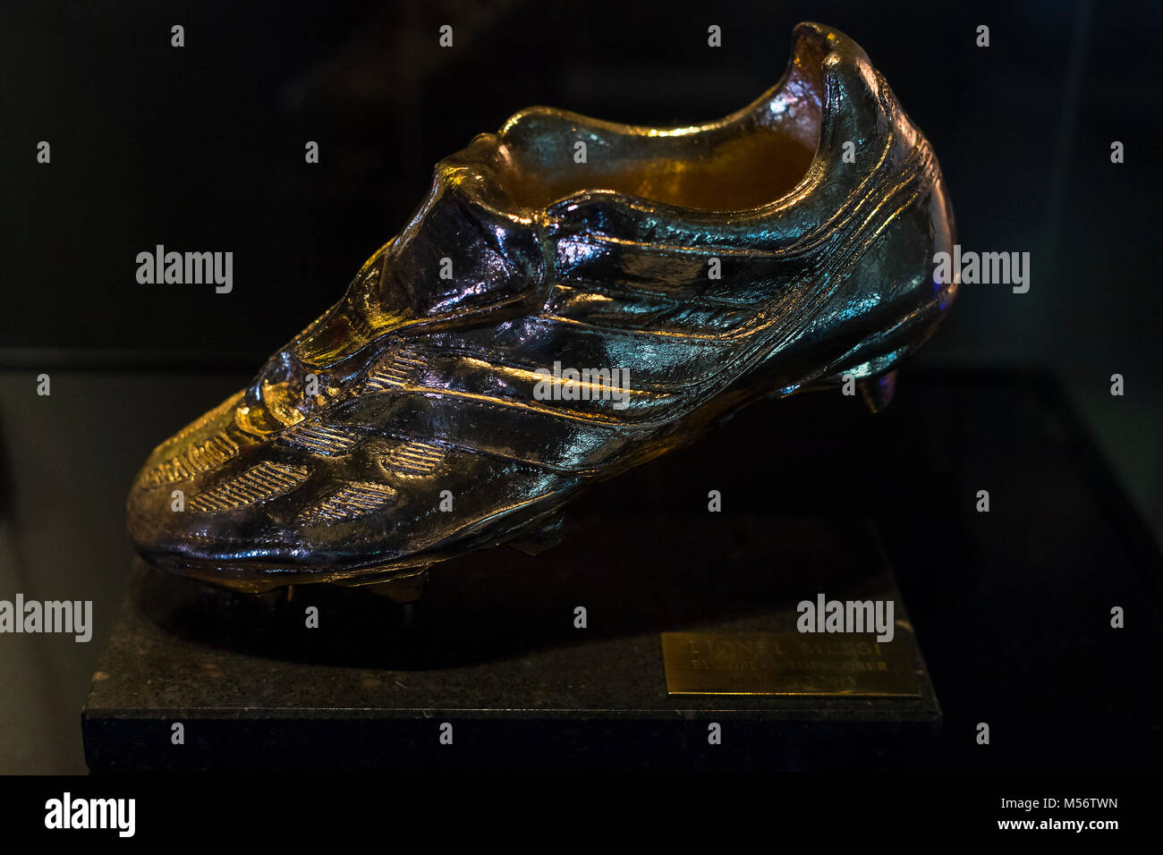 Barcelone, Espagne - 12 janvier 2018 : Le musée de trophées des coupelles et des bourses de l'équipe de FC Barcelone dans le Camp Nou. Banque D'Images