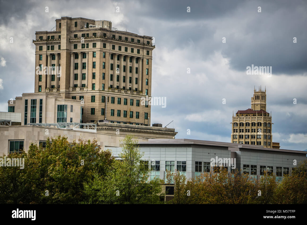 Asheville, Caroline du Nord à l'automne et les rues skyline Banque D'Images