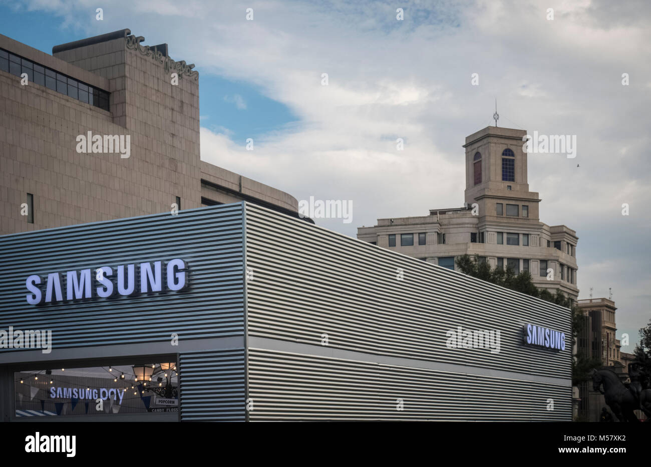 Barcelone, Espagne. Février 2018 : stand Samsung en Catalogne Square pour Mobile World Congress 2018 Banque D'Images