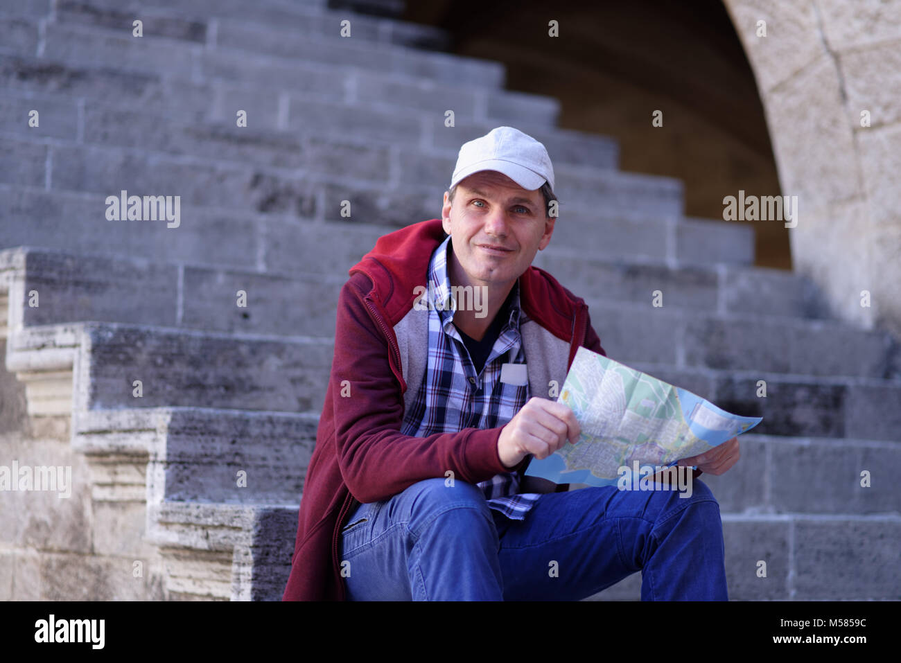 Plan touristique de la ville d'assise sur un escalier à Rhodes Banque D'Images