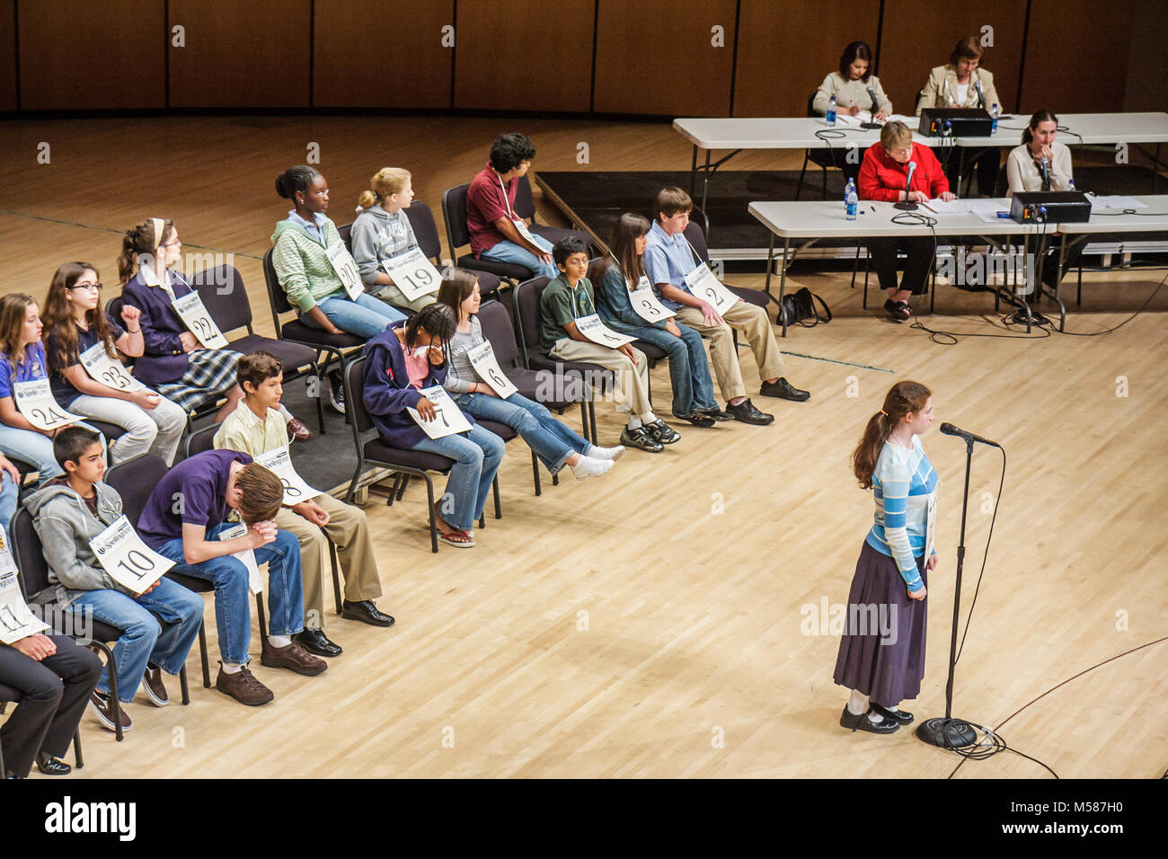 Miami Florida,Arsht Performing Arts Center,centre,The Miami Herald Spelling Bee,test,examen,concours,multiculturel,Noir,Hispanic Asian mix divers d Banque D'Images