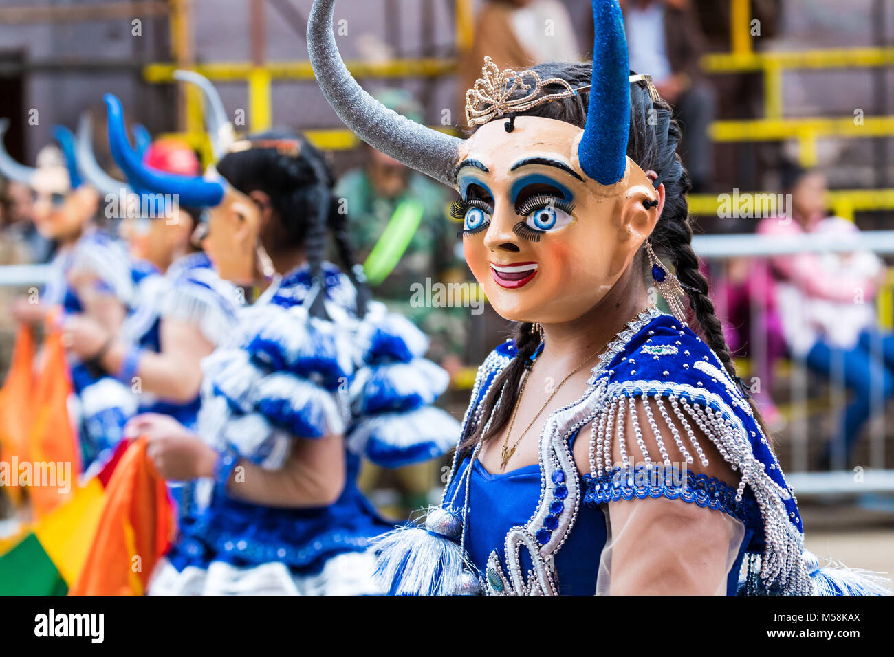 ORURO, BOLIVIE - 10 février 2018 : Les danseurs au carnaval d'Oruro en Bolivie, déclaré Patrimoine Culturel Mondial de l'UNESCO le 10 février 2018 à Oruro, Bolivi Banque D'Images