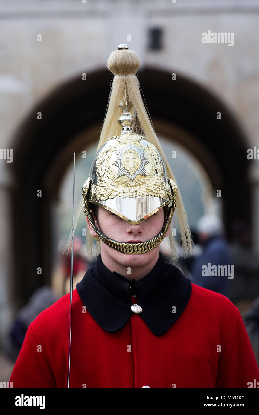 La vie de la reine garde à Horse Guards Parade, Whitehall, Londres, Angleterre, Royaume-Uni Banque D'Images