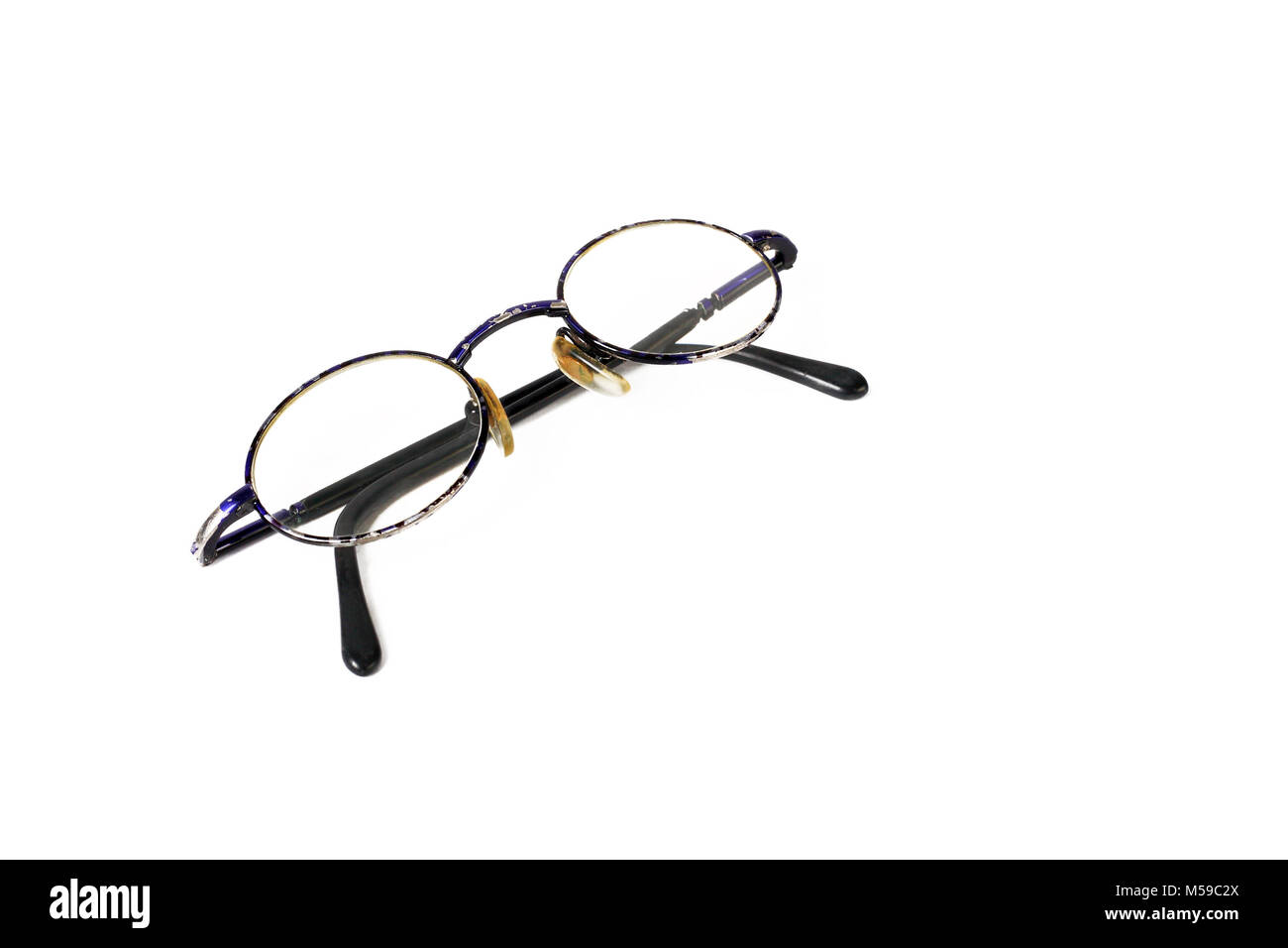 La science et de l'éducation - vieux verres sur un fond blanc. Banque D'Images