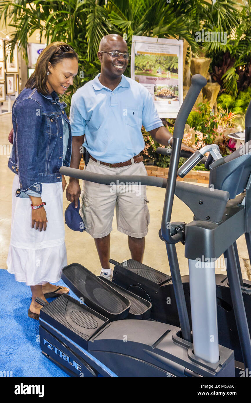 Miami Beach Florida,Convention Center,centre,Miami Spring Home and Design remodelage Show,produits,présentoirs,améliorations,résidentiel,décorer,acheteurs Banque D'Images