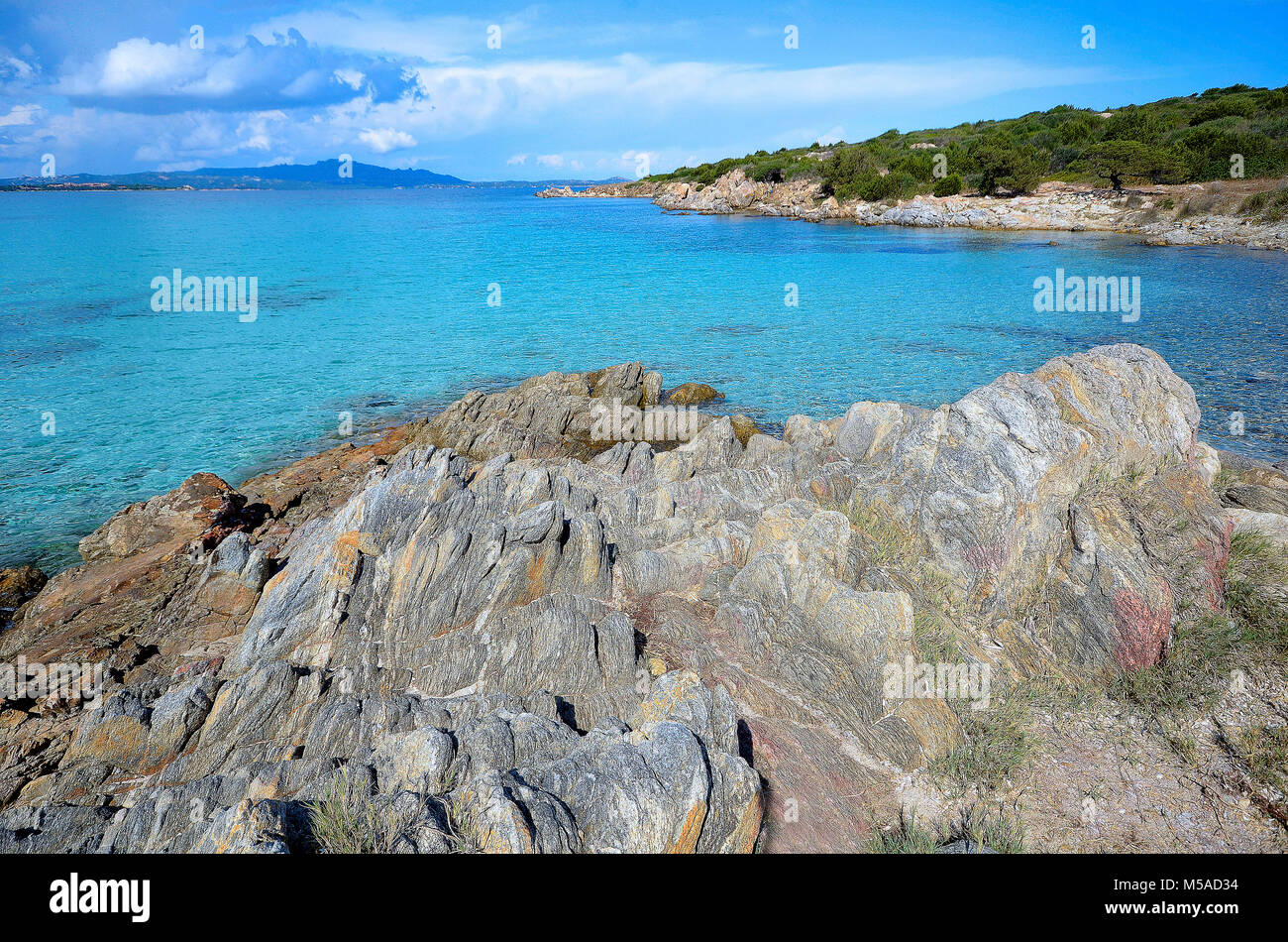 La Sardaigne, Italie : une plage dans le Golfo di Marinella près de Golfo Aranci Banque D'Images
