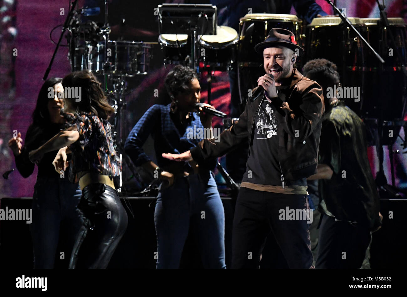 Justin Timberlake se produit sur scène lors du BRIT Awards 2018, qui s'est tenu à l'O2 Arena de Londres. APPUYEZ SUR ASSOCIATION photo. Date de la photo: Mercredi 21 février 2018. Voir l'histoire de PA SHOWBIZ Bits. Le crédit photo devrait se lire comme suit : Victoria Jones/PA Wire. Banque D'Images