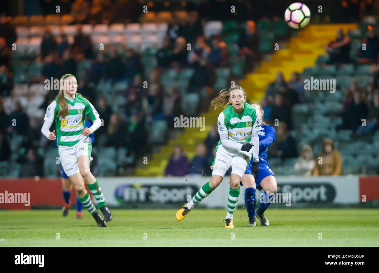 Yeovil, Somerset, Royaume-Uni. 21 février 2018, Huish Park, Yeovil, Angleterre : Erin Cuthbert de Chelsea a un tir au but lors de la correspondance entre WSL Yeovil Town FC Mesdames et Mesdames Chelsea FC, à l'Huish Park Stadium - Accueil de Yeovil C.F. © David Partridge / Alamy Live News Banque D'Images