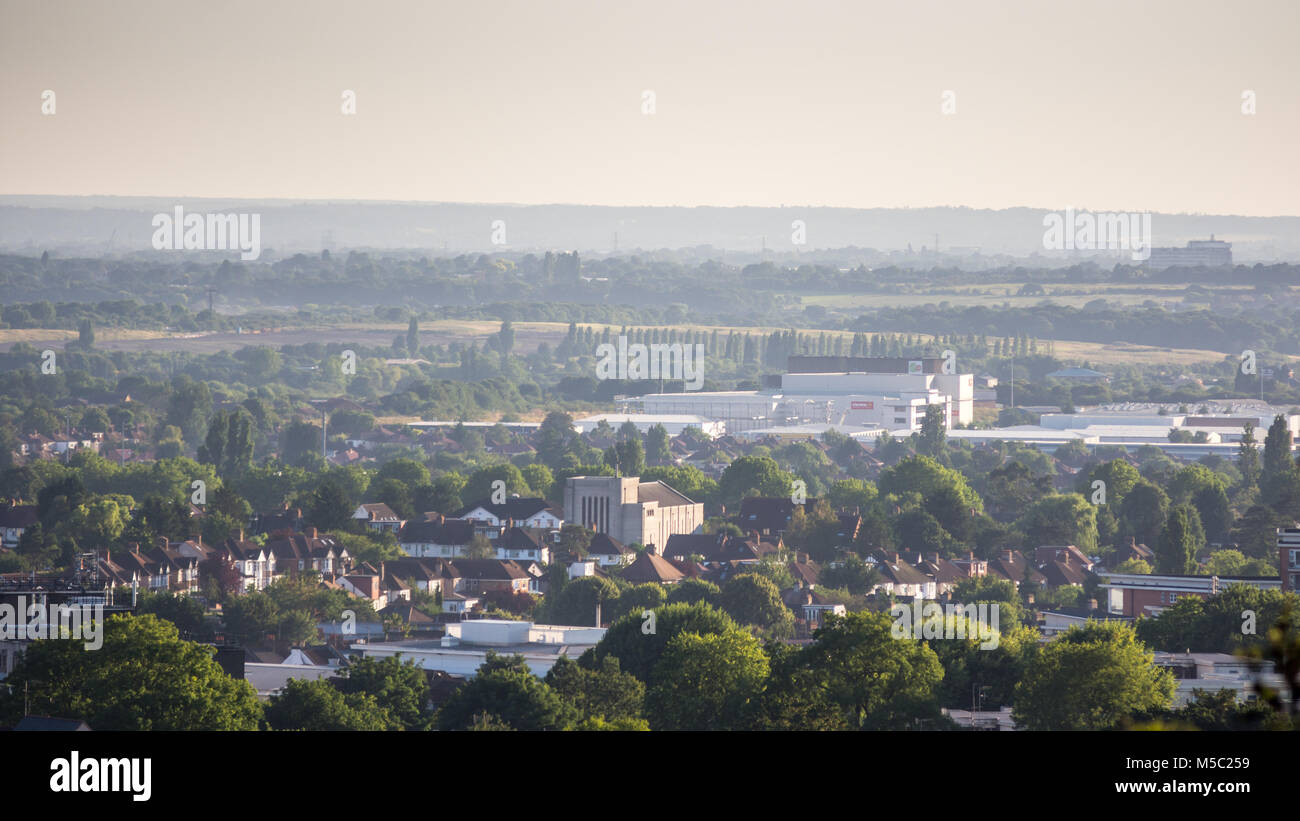 Londres, Angleterre - 6 août 2016 : le paysage urbain de l'ouest de Londres, y compris Ruislip et certaines parties de l'arrondissements de Harrow et de Harrow, Hillingdon-sur-t Banque D'Images