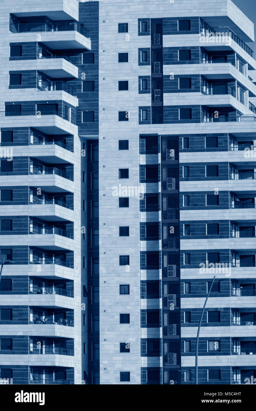 Contexte L Architecture Moderne De Haute Elevation Generique Immeuble Facade Balcon Image Conceptuelle Pour Le Developpement Urbain Libre De Droit Photo Stock Alamy Contexte L Architecture Moderne De Haute Elevation Generique Immeuble Facade Balcon Image Conceptuelle Pour Le Developpement Urbain Libre De Droit Photo Stock Alamy