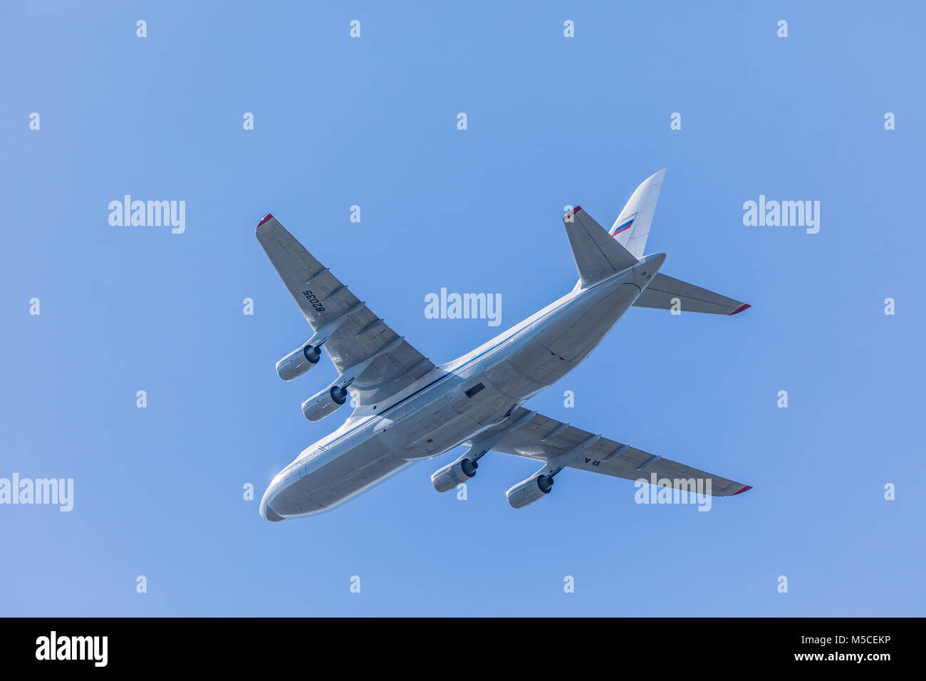 Moscou - 07 mai, 2017 : avions militaires des forces aériennes russes sont de retour après le vol au dessus de la Place Rouge de répétition pour la revue de la Victoire Banque D'Images