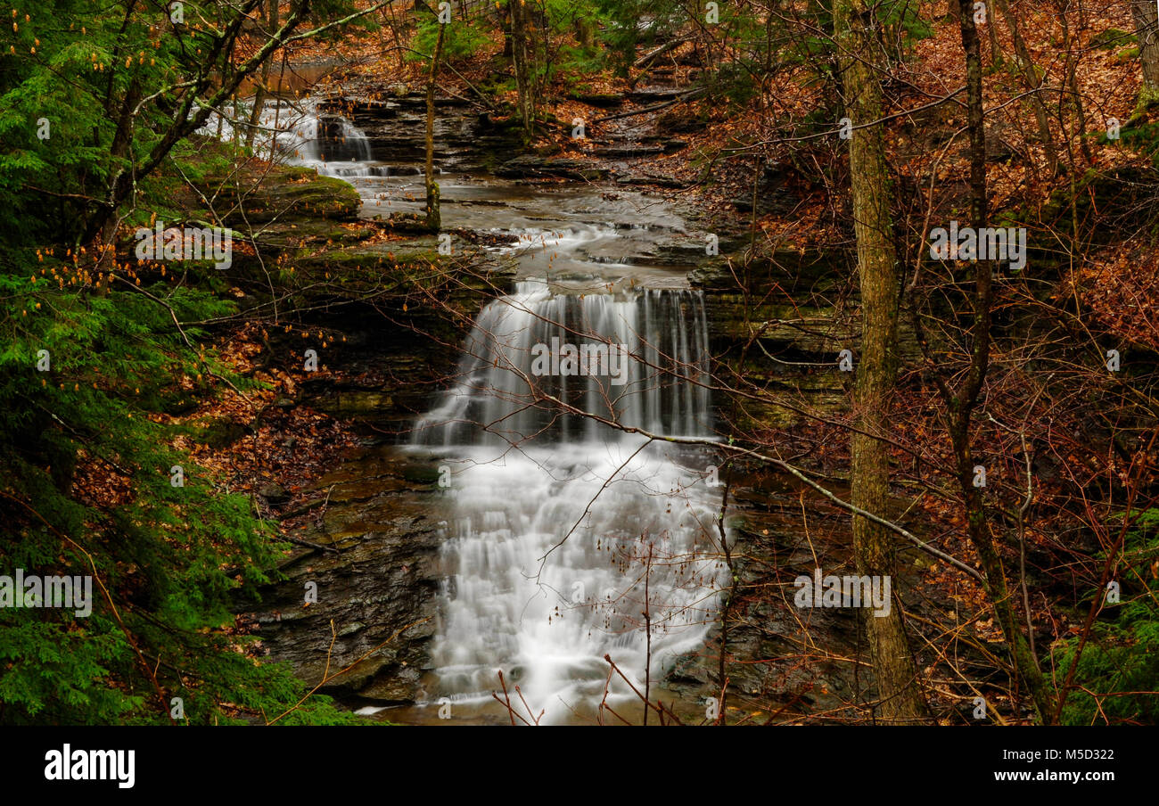 Mine supérieure tombe beaucoup, John Boyd Thatcher State Park, New York Banque D'Images