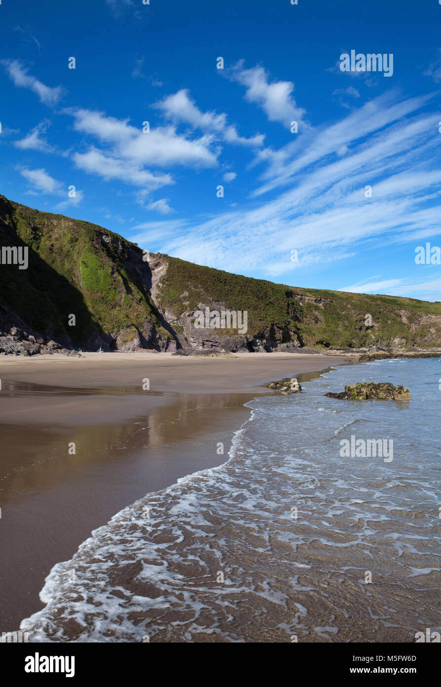 La plage disposent d'un Fhuarthainn, une bague Rinn et région Gaeltacht, comté de Waterford, Irlande Banque D'Images
