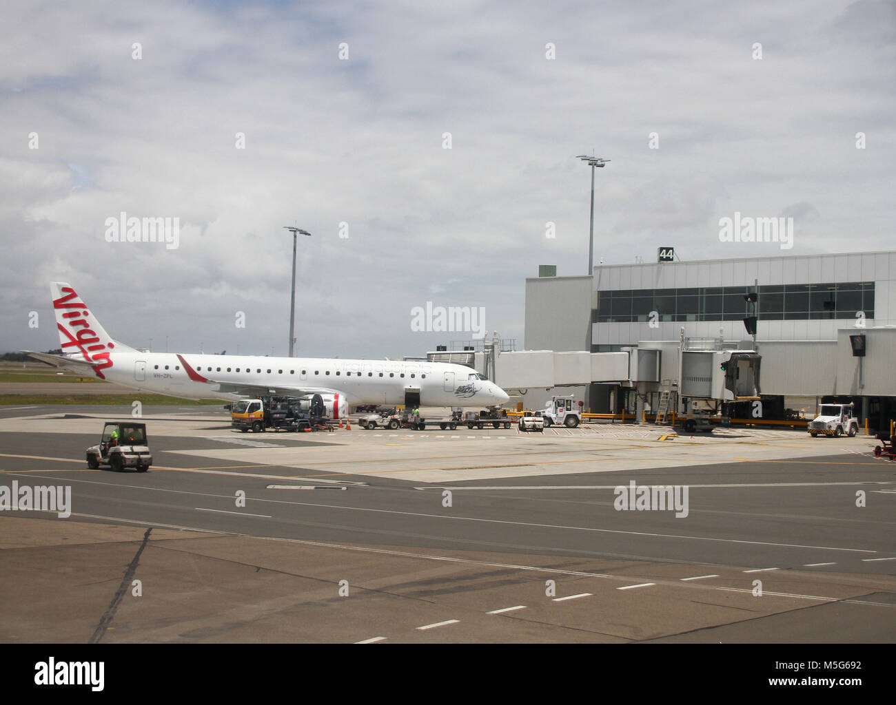 L'avion Virgin Australia, l'aéroport de Sydney, Sydney, Australie Banque D'Images