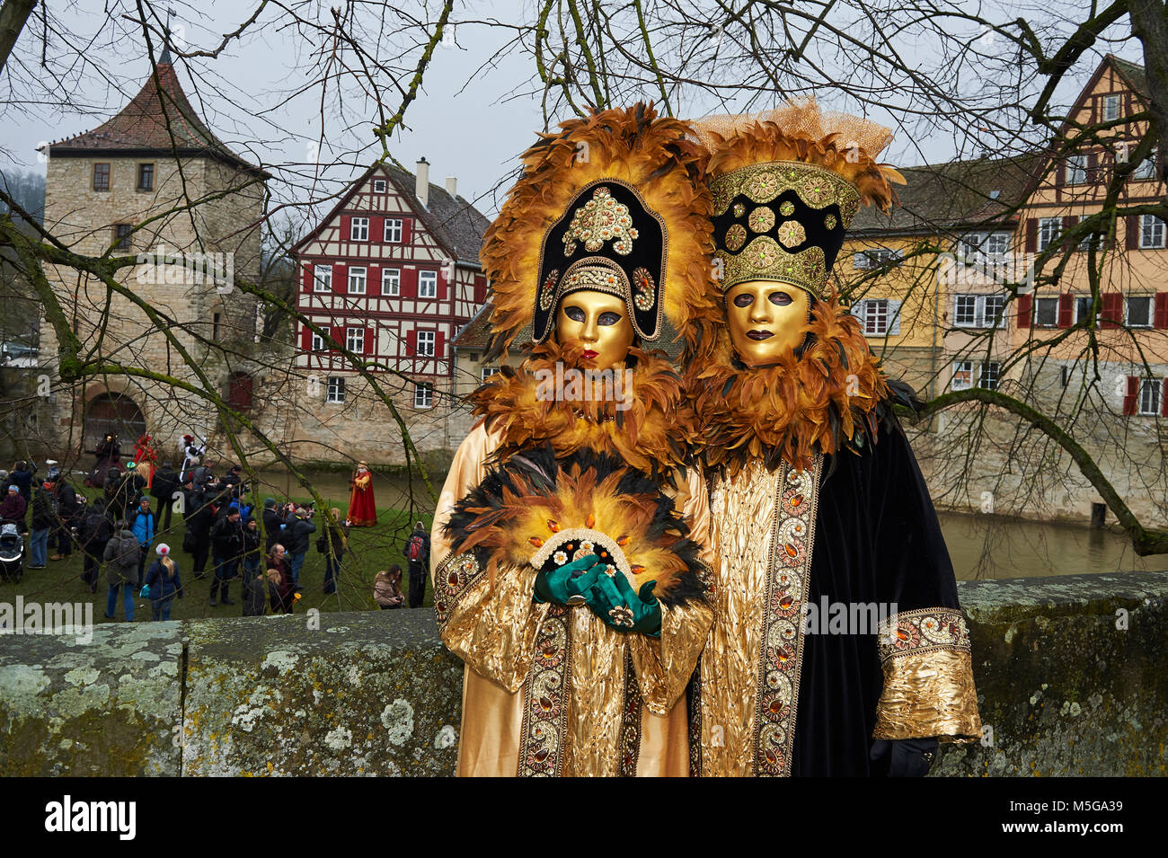 Carnaval vénitien de Schwäbisch Hall et une petite ville médiévale en Allemagne. Le festival est appelé Hallia Venezia. Banque D'Images