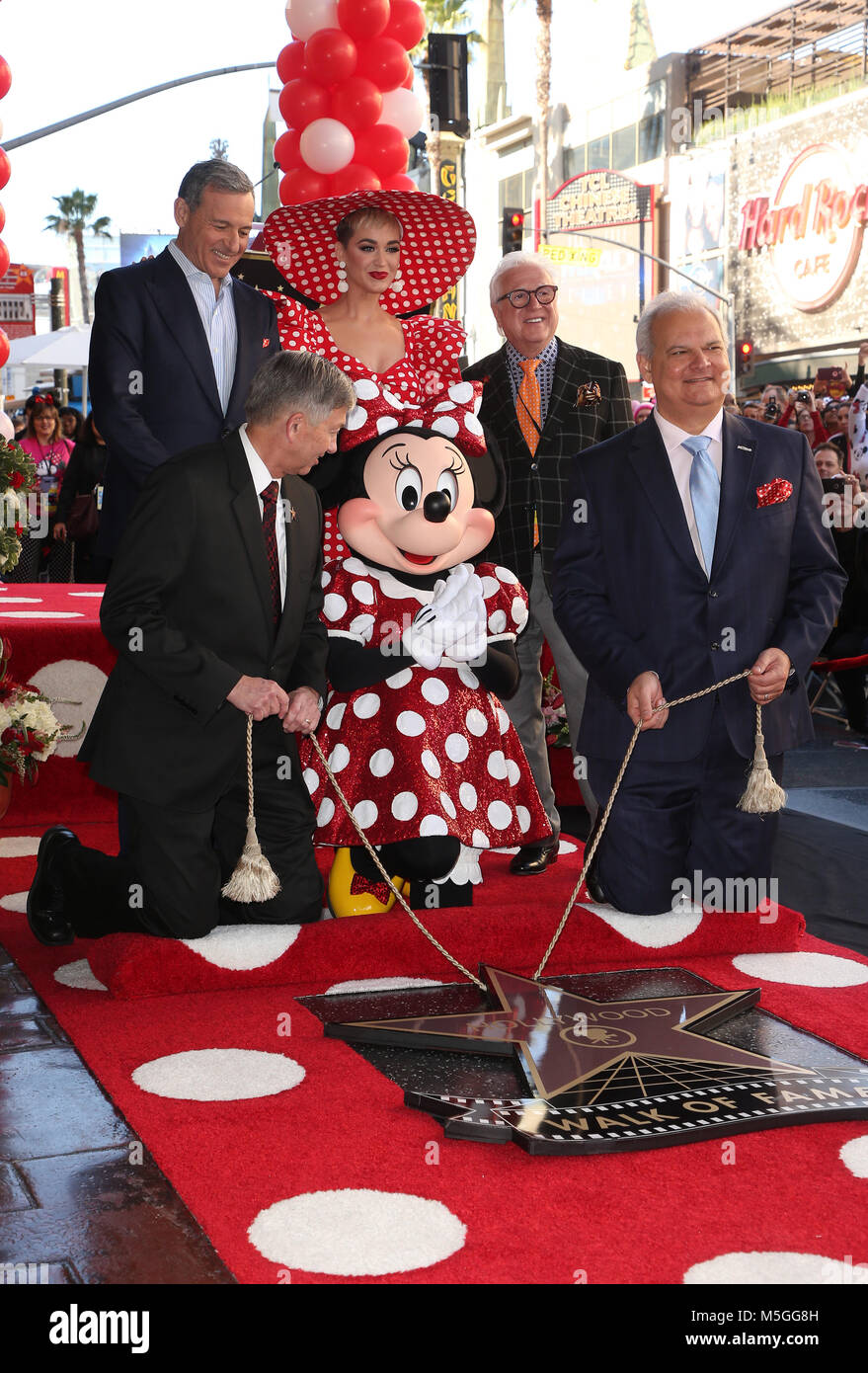 Minnie Hollywood Walk of Fame Star Cérémonie : Leron Gubler, Jeff Zarrinnam, Katy Perry, Vin Di Bona, Robert A. Iger, Minnie Où : Hollywood, California, United States Quand : 23 Jan 2018 Credit : FayesVision/WENN.com Banque D'Images