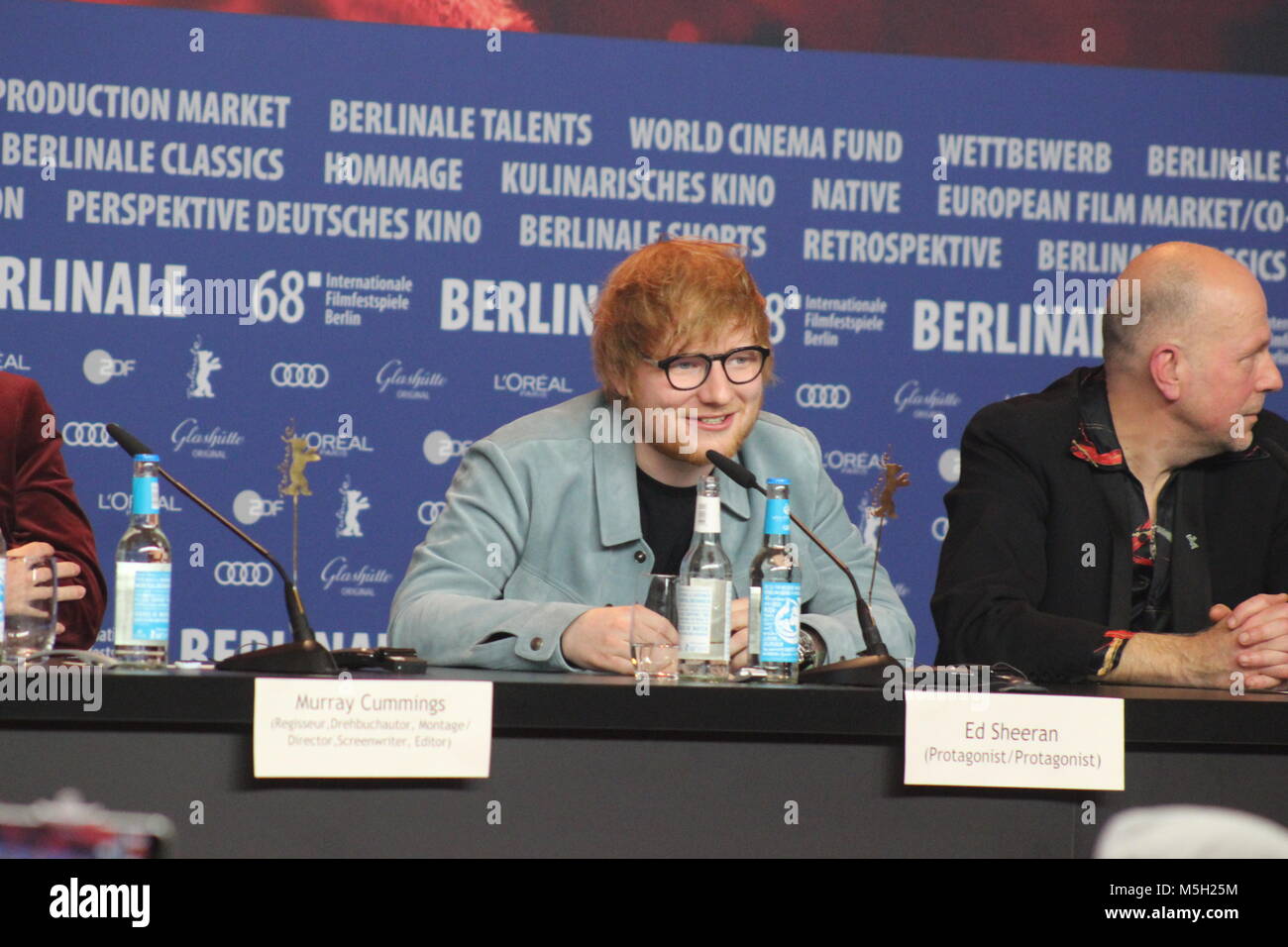 Berlin, Allemagne. 23 Février, 2018. Conférence de presse à l'hôtel Grand Hyatt à Berlin/Allemagne pour » Auteur-compositeur" par 68e Berlinale, avec Murray Cummings (réalisateur, scénariste, monteur, producteur), Ed Sheeran, Foy Vance Alejandro , Reyes-Knight, Billy Cummings , "Crédits : T.O.Images / Alamy Live News" Banque D'Images