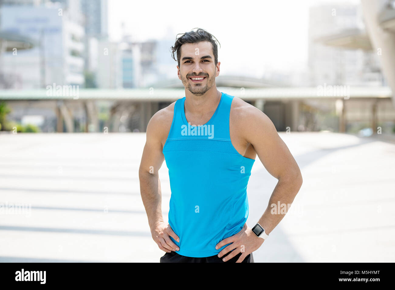 Portrait de la formation de l'homme dans la ville Banque D'Images