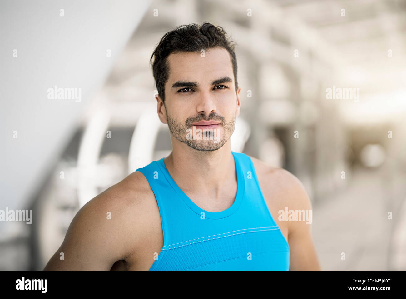 Portrait de la formation de l'homme dans la ville Banque D'Images
