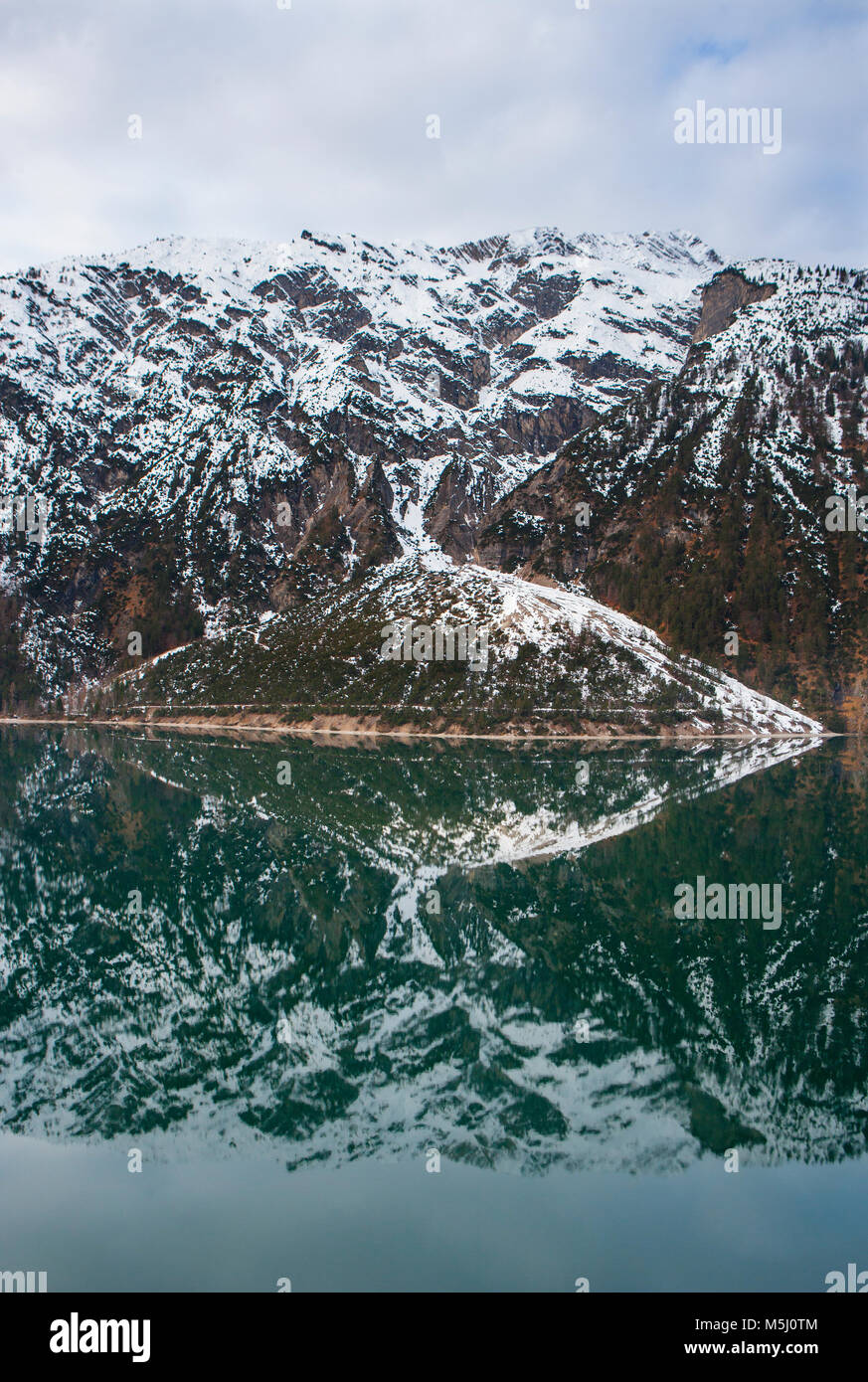 Autriche, Tyrol, Maurach am Achensee, le Lac Achensee, reflet de l'eau Banque D'Images