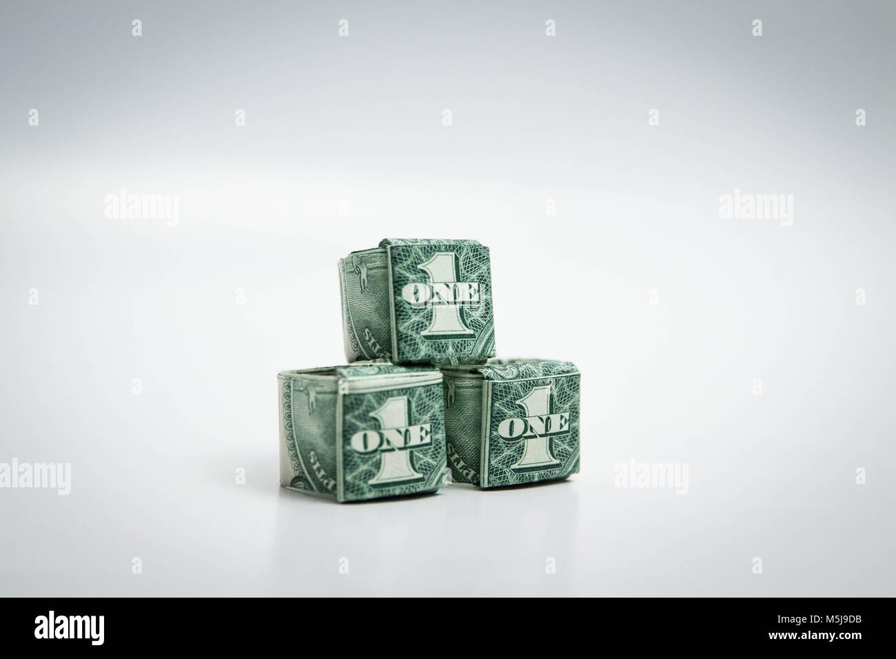 Dollar Dollar bill Origami bague dollar 1 Photo Stock - Alamy
