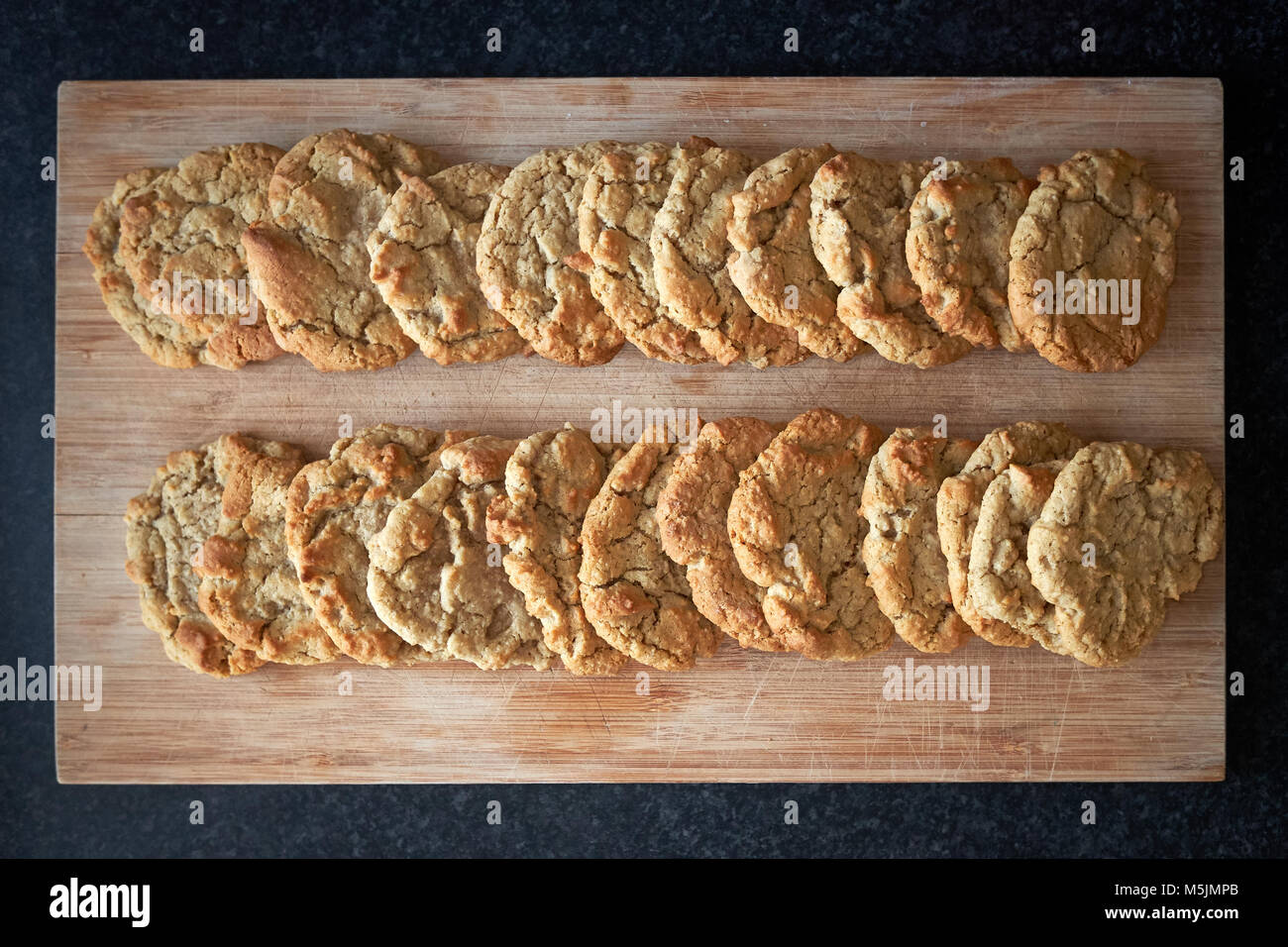 Rangées En Bois Ou Planche à Découper Rangée Garganelli Et