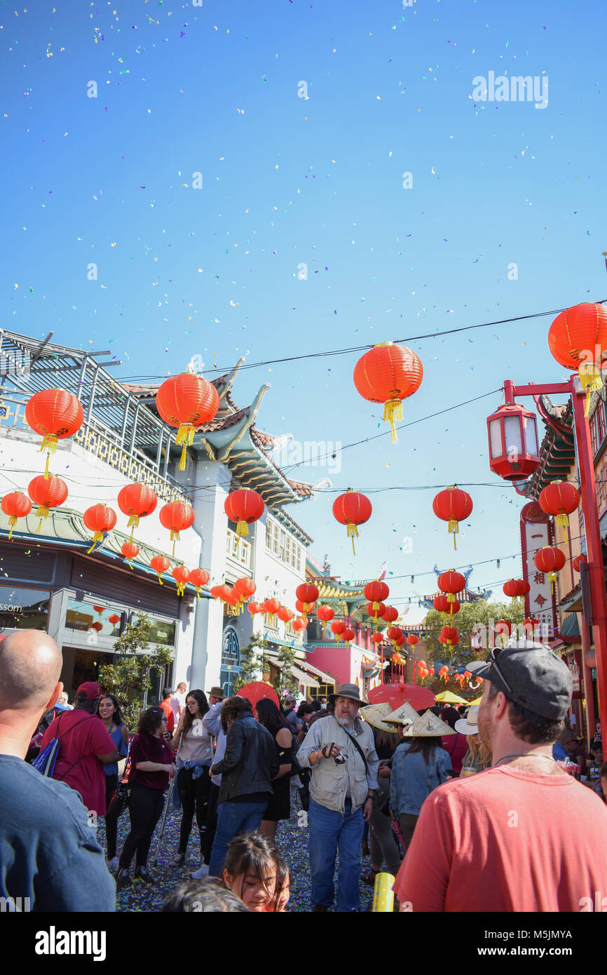 Le Nouvel An chinois 2018 dans le quartier chinois de Los Angeles, Ca. est célébré avec des défilés, des foules, et de festivités. Banque D'Images