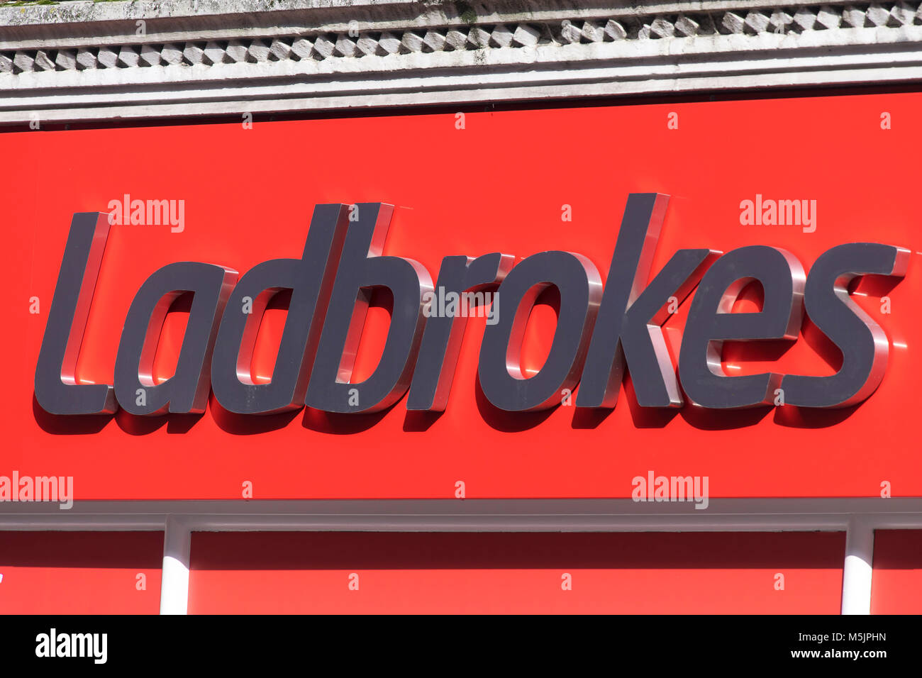 Bookmakers ladbrokes betting shop store se connecter logo. Banque D'Images