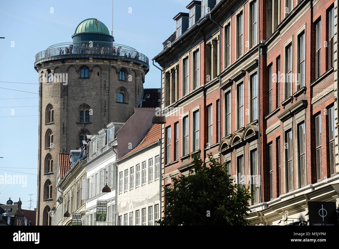 Rundetarn baroque (Tour Ronde) 1637 1642 bulit par Hans Van Steenwinckel le plus jeune pour le roi Christian IV DE Danemark comme un observatoire astronomique, w Banque D'Images