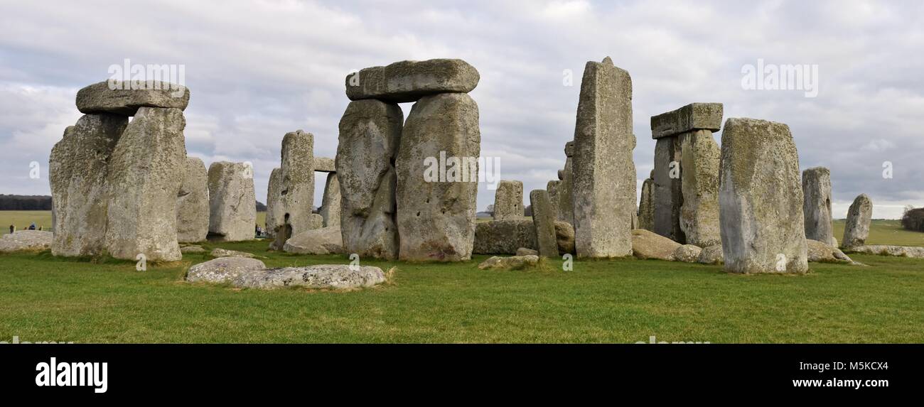 Stonehenge est un monument préhistorique druid dans le Wiltshire, Angleterre de l'époque néolithique à l'âge du bronze. Banque D'Images
