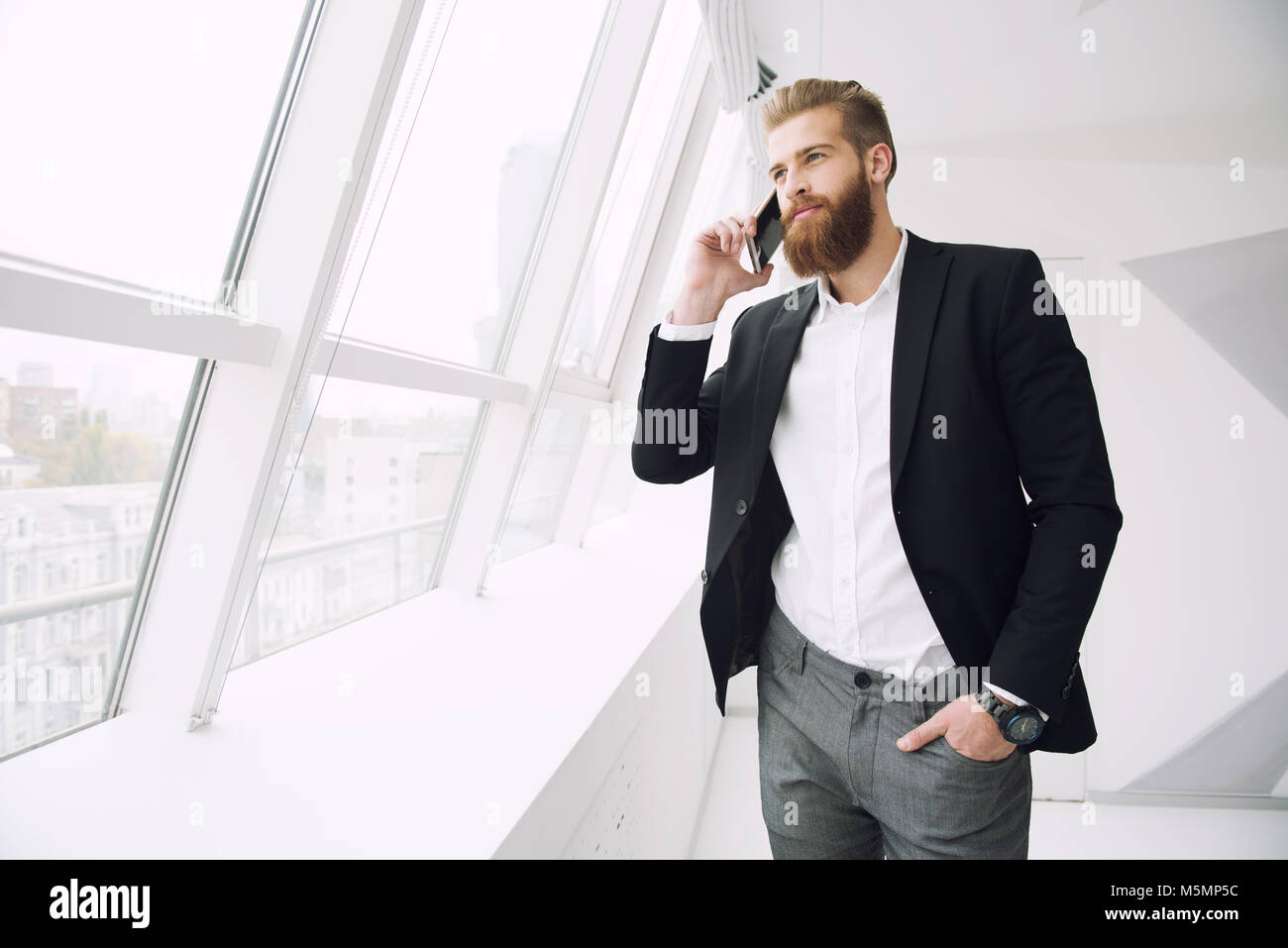 Portrait de l'phone in office Banque D'Images