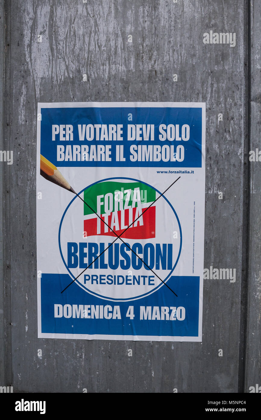 Affiches des élections en Italie. Banque D'Images