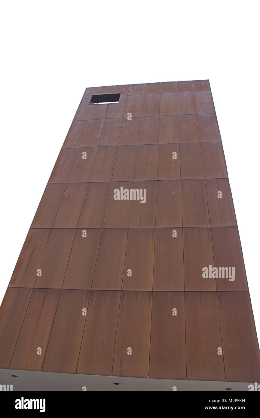 Uillinn art gallery bâtiment a été habillée de feuilles de métal non traitées qui sont admis à la rouille, ce qui donne une texture à l'bardage Banque D'Images