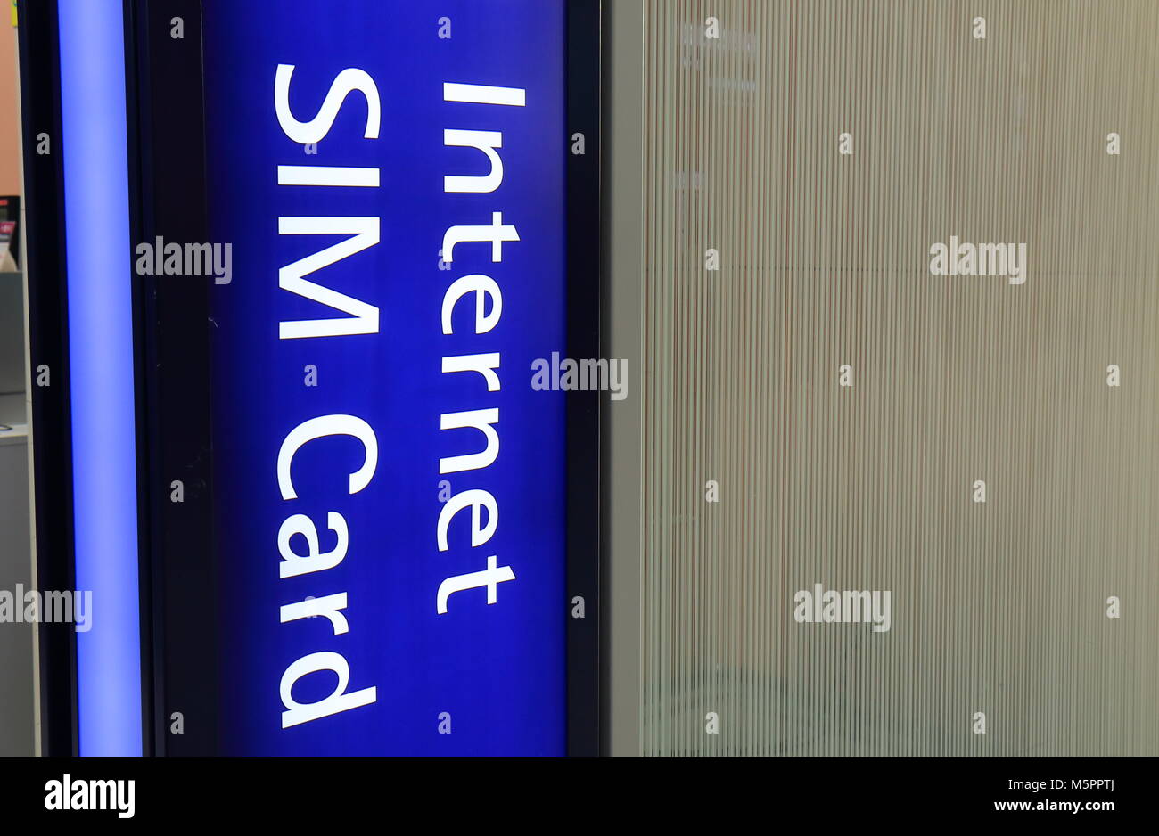 Sim card airport Banque de photographies et d’images à haute résolution Alamy