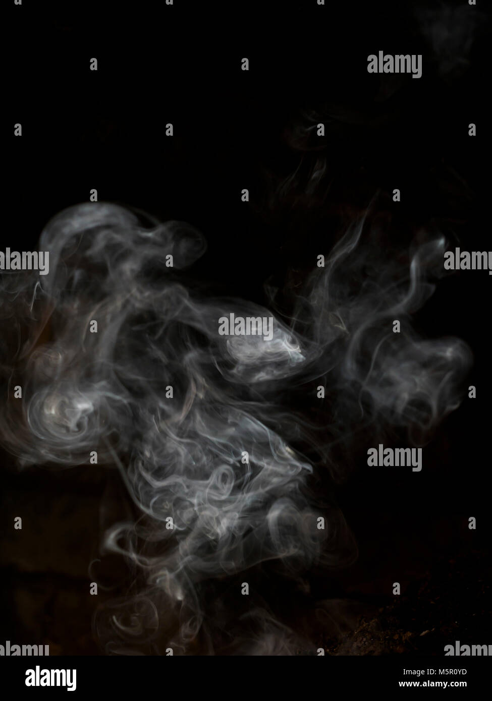 Couronne de fumée pour Photoshop composition utilisation overlay Banque D'Images