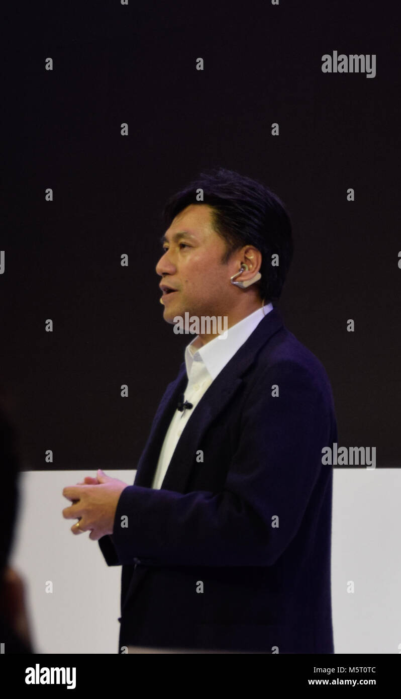 Barcelone, Espagne, du 26 février 2018. Hideyuki Furumi, vice-président, Ventes et marketing mondial, Sony Mobile Communications Inc. L'introduction de nouveaux produits Sony Xperia Duo : Oreille et Xperia XZ2 et XZ2 Compact. Credit : Jovana Kuzmanović/Alamy Live News Banque D'Images