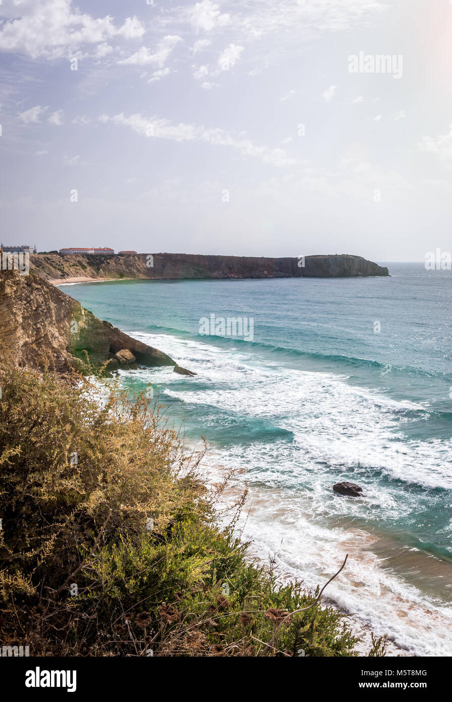 Rocky seashore près de Sarges village de Portugal Banque D'Images