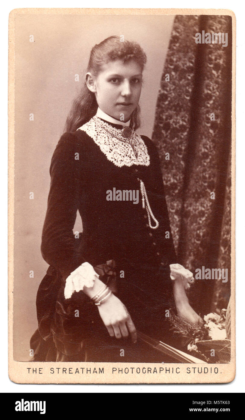 Amy Stringer : studio portrait officiel, vers 1905 Banque D'Images
