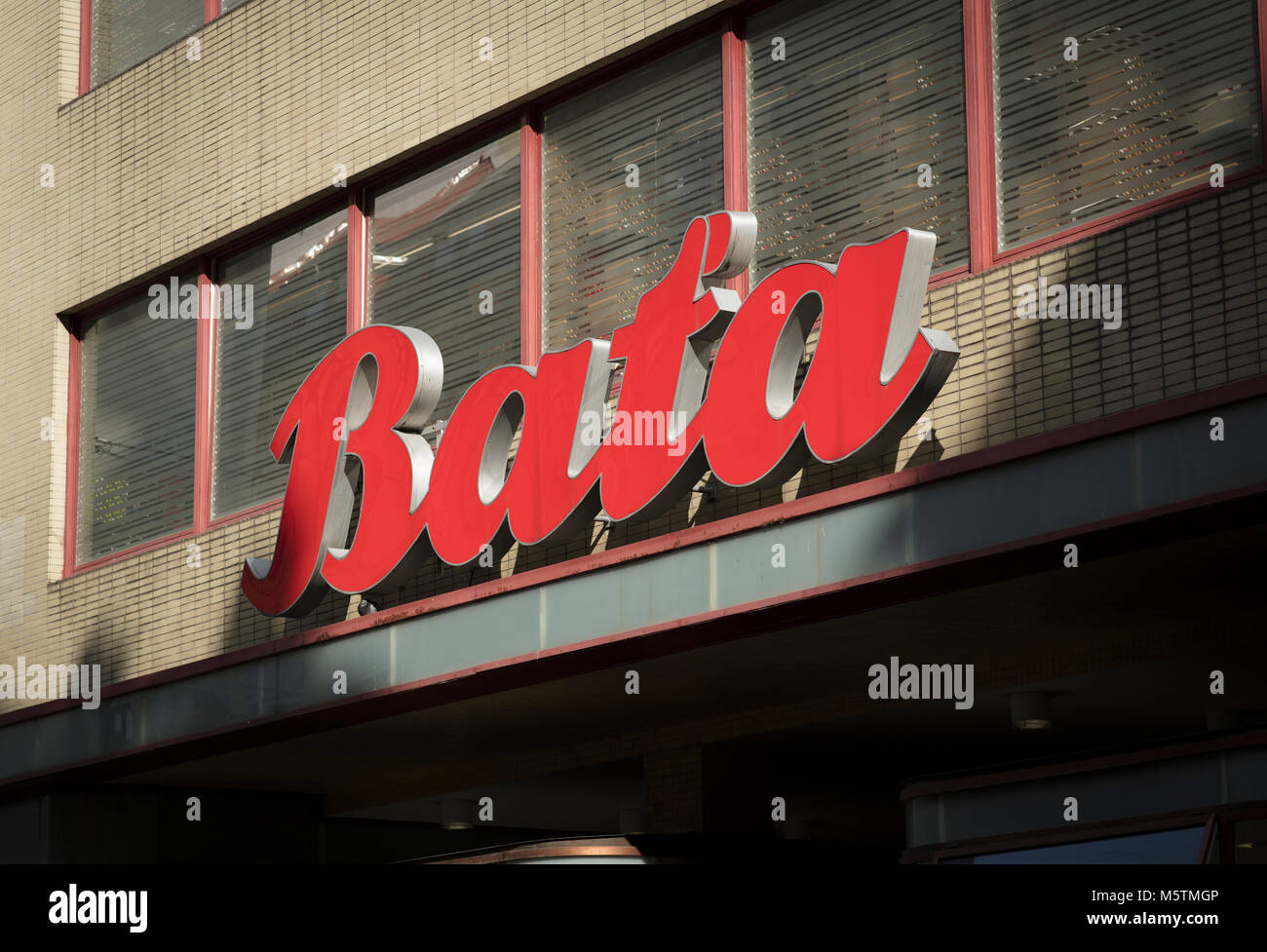 La signalisation sur un magasin Bata à Brno, en République tchèque, 24 février 2018 Banque D'Images